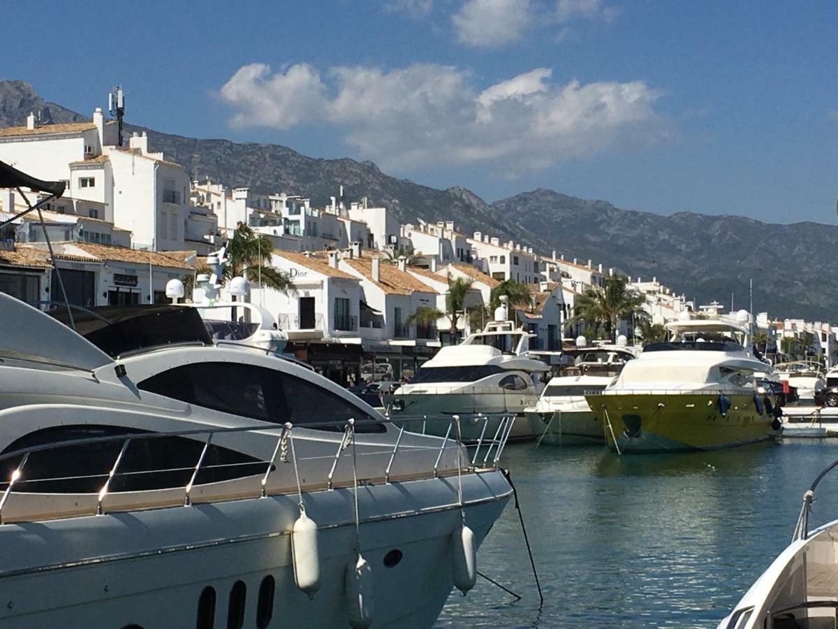 Yellow Jasper - Gemstone Getaway Marbella Eksteriør billede