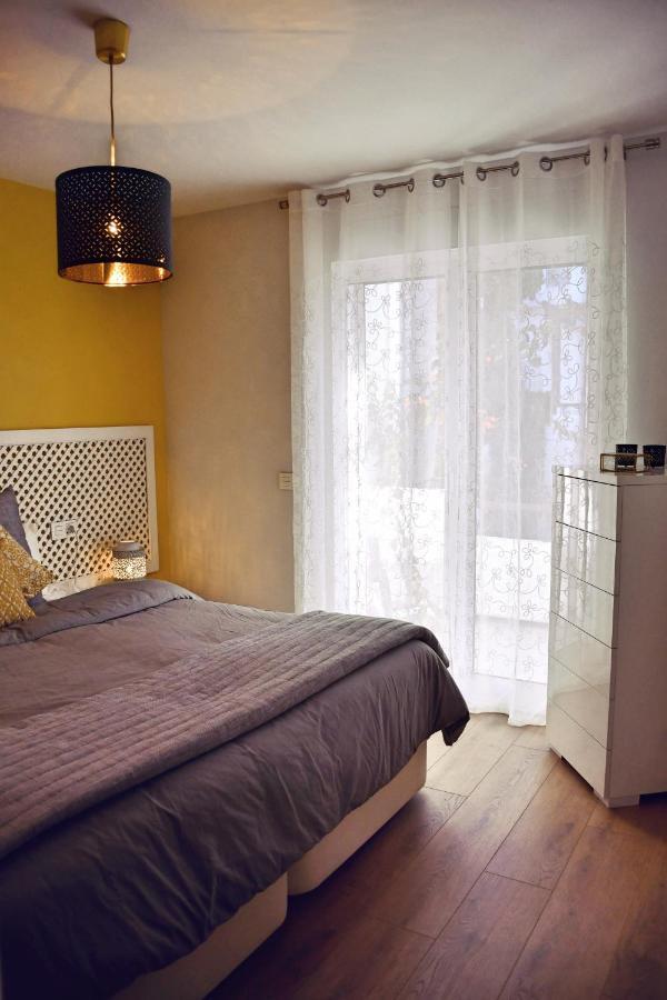 Yellow Jasper - Gemstone Getaway Marbella Eksteriør billede