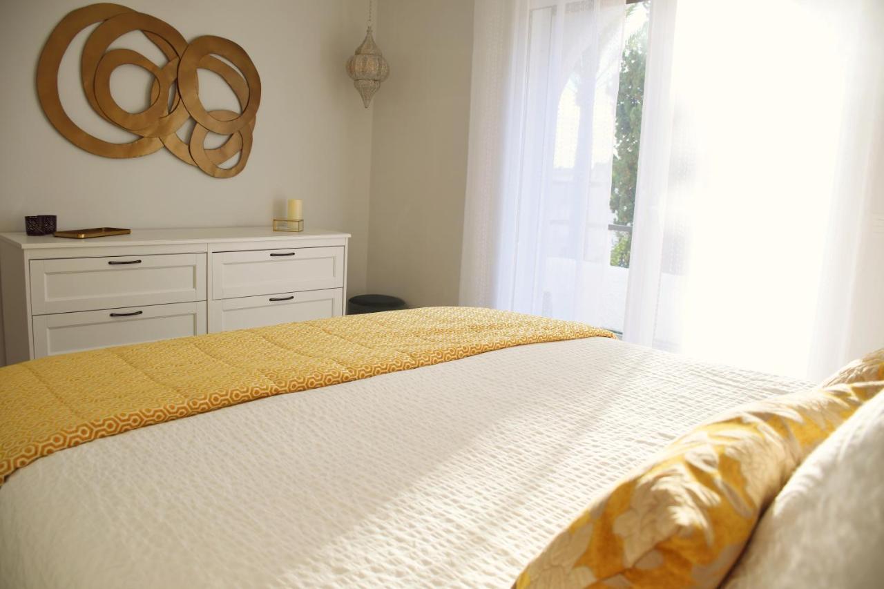 Yellow Jasper - Gemstone Getaway Marbella Eksteriør billede