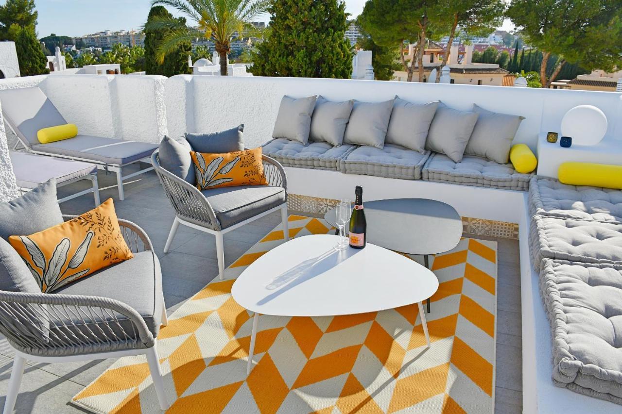 Yellow Jasper - Gemstone Getaway Marbella Eksteriør billede